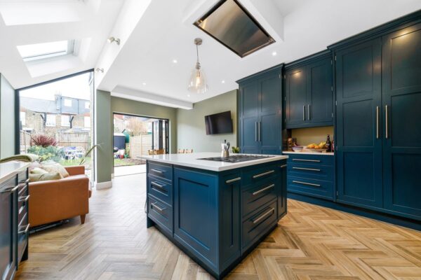 Kitchen extension | Skylight | Kitchen island | Simply extend | Dark Cabinets